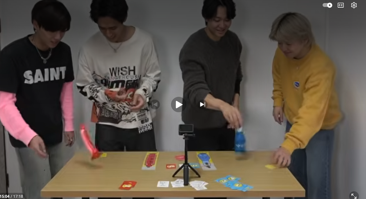 チキンVSホットドッグ　Youtubeチャンネル「いんでぃびさん」に登場しました